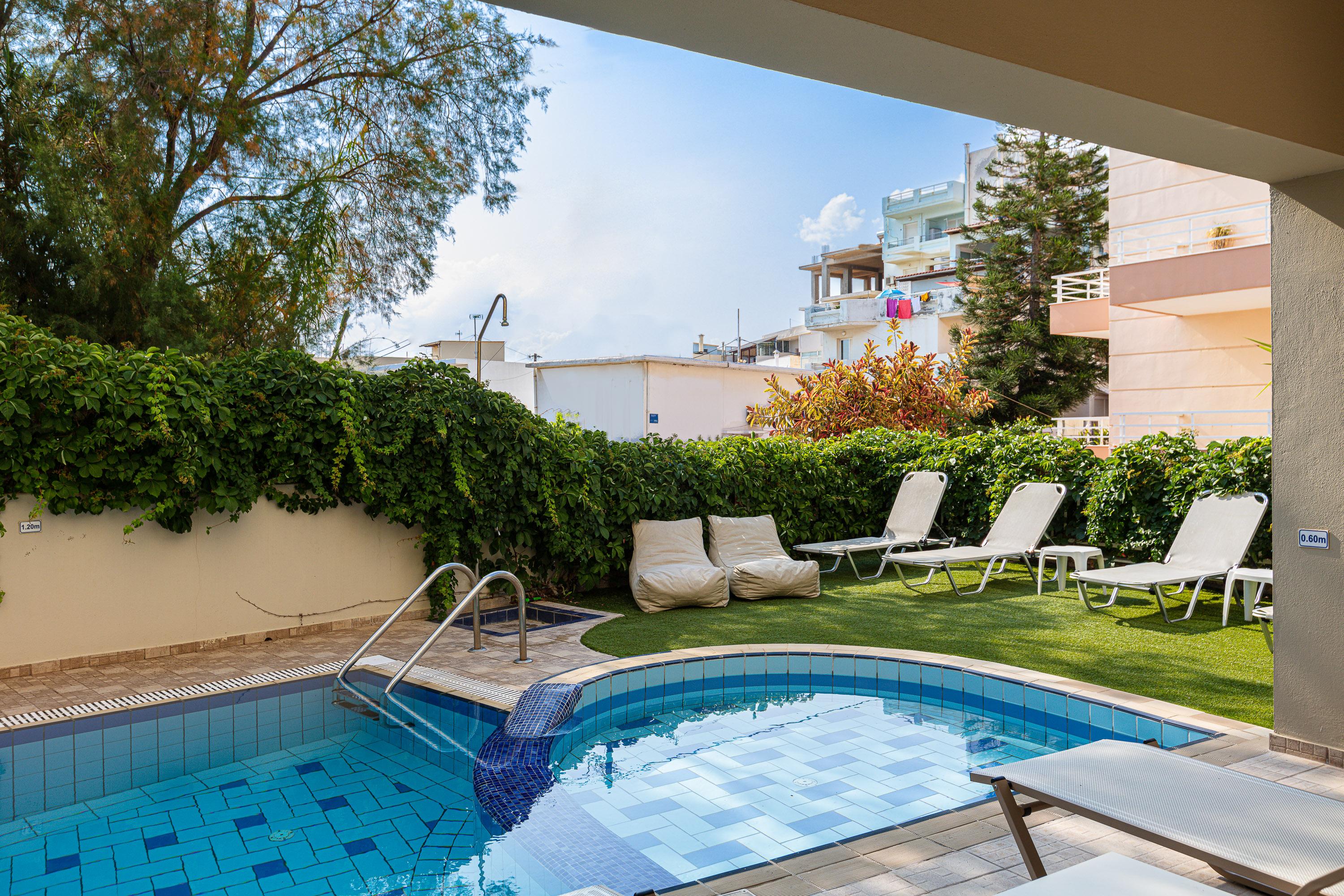 Batis Beach Hotel Rethymno  Екстер'єр фото